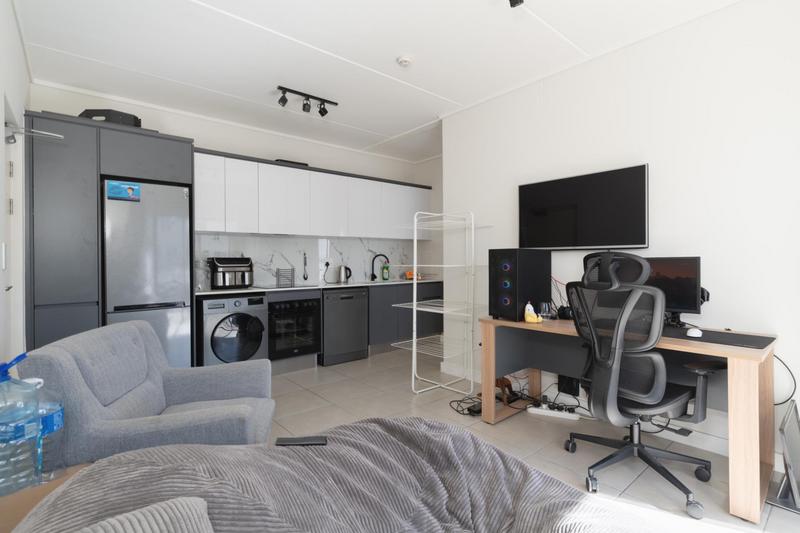 1 Bedroom Property for Sale in The Huntsman Western Cape